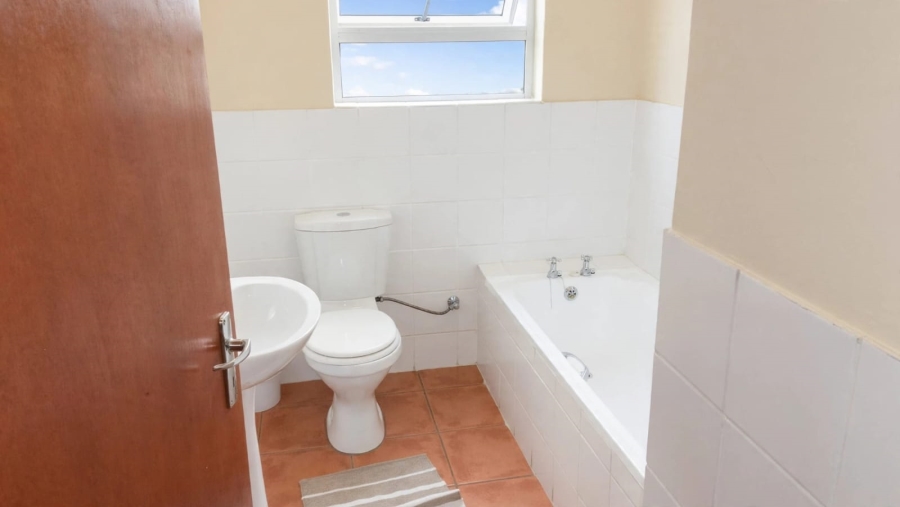 To Let 3 Bedroom Property for Rent in Brackenfell South Western Cape